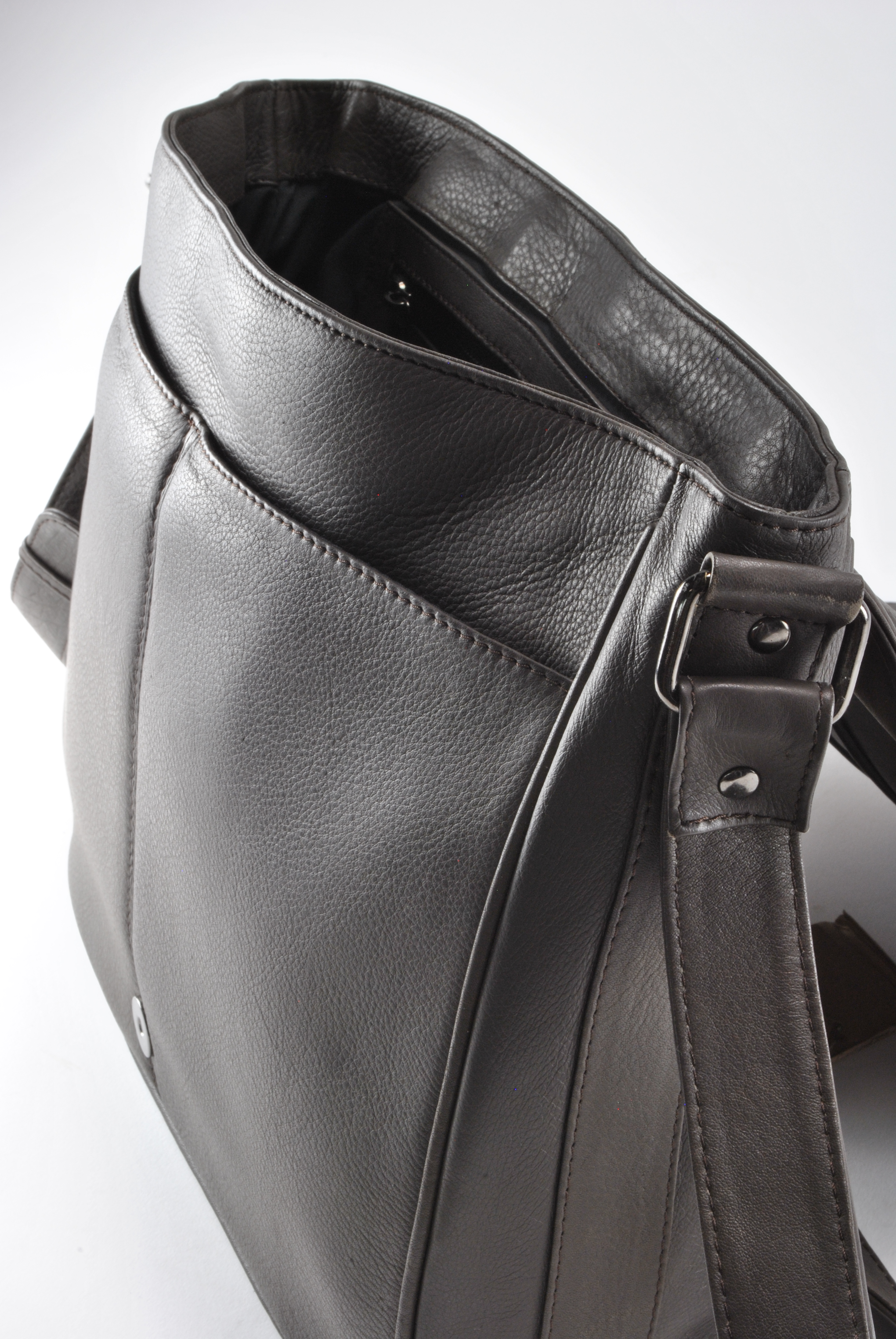 GPO Tasche Messenger Makan – Bild 2